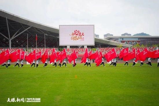 大方认爱卡哥：是的，我们订婚了 锦绣开年！