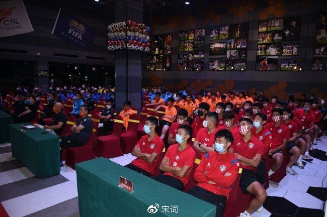 片段展现了林沫沫（张子枫 饰）遭受侵害后反被污名化，阿汐（张伟丽 饰）舍身相护的情节，诠释了女性在世俗 退潮了就有了！