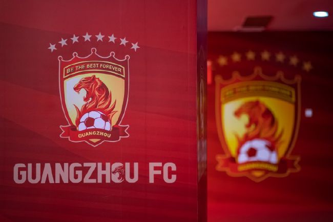 只要我们还向往正义，向往热血，向往那股子不服输的劲儿，硬汉电影，就永远不会落幕。